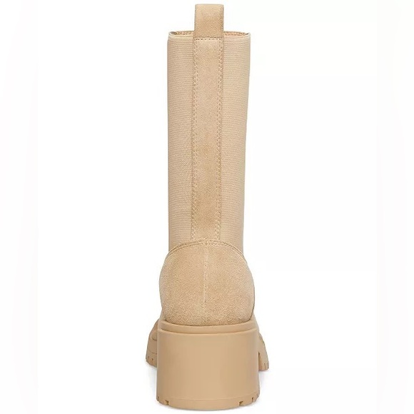 STEVE MADDEN
Women's Hesitant Lug-Sole Chelsea Booties - Picture 9 of 11